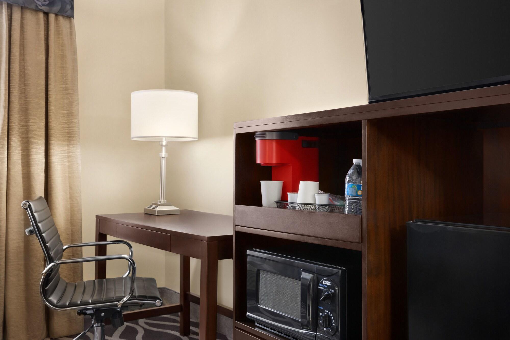 Iban Hotel, Trademark Collection By Wyndham Dallas Bagian luar foto